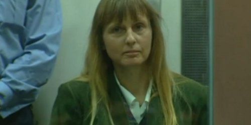 Pédophilie : manifestation contre la libération de l'ex-femme de Dutroux