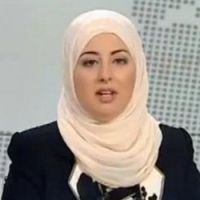 Égypte : une femme voilée présente le journal télévisé