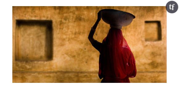 Inde : et si les hommes reversaient une part de leur salaire aux femmes au foyer ?