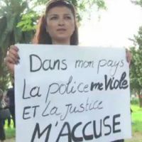 Femme violée et jugée en Tunisie : la police et la justice montrées du doigt