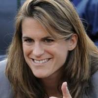 Amélie Mauresmo reçoit les légendes du tennis pour la 19ème édition de l’Open GDF Suez 