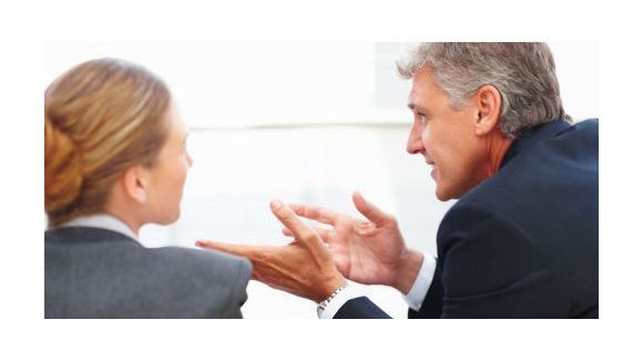 Dans notre inconscient, la femme est une assistante, l'homme est un chef