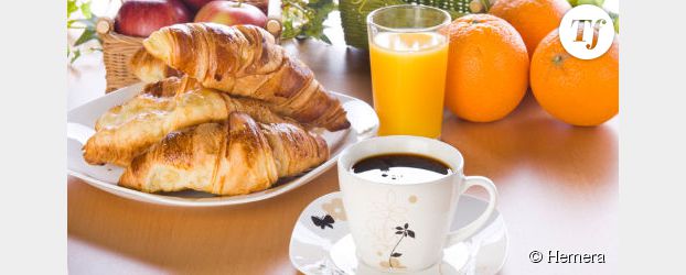 Ne pas petit-déjeuner incite à manger gras