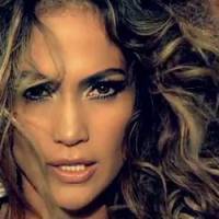 Renvoyée pour avoir demandé un autographe à Jennifer Lopez ?