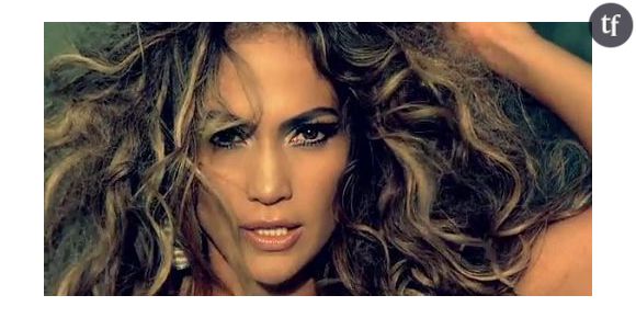 Renvoyée pour avoir demandé un autographe à Jennifer Lopez ?