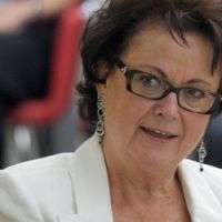 Boutin : les gays peuvent se marier, "mais avec une personne d’un autre sexe"