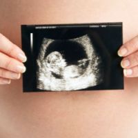 Les bébés apprennent à parler dans le ventre de leur maman