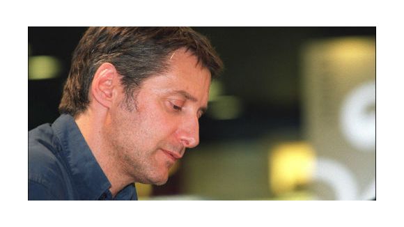 José Garcia donne le numéro de CB d'Antoine de Caunes aux NRJ Music Awards