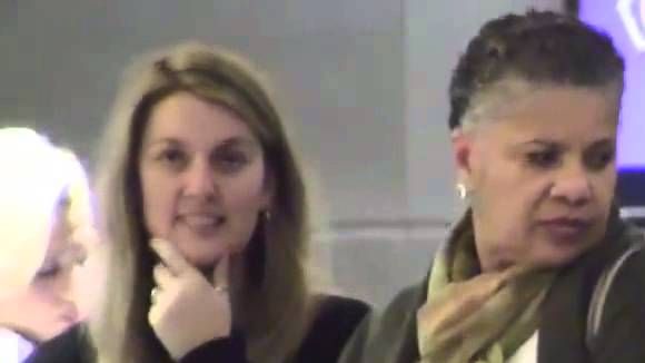 Jamie Dornan : son adorable séance câlin avec sa femme Amelia Warner (vidéo)