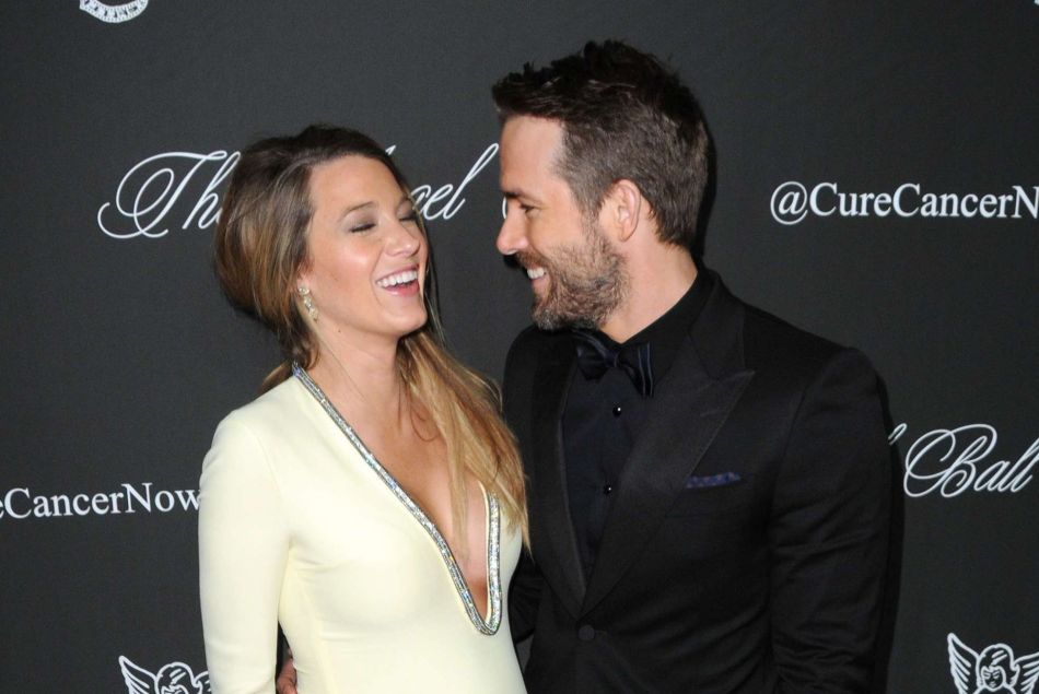 Blake Lively et son mari Ryan Reynolds attendant la venue de leur petite James.