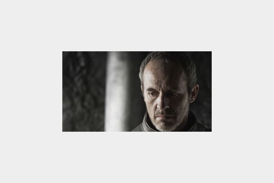 Stannis Baratheon peut maintenant envisager la palme du personnage le plus détesté de Game of Thrones.