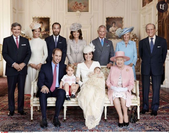 La famille royale et le clan Middleton immortalisés par Mario Testino