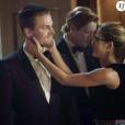 Oliver et Félicity dans la série "Arrow" diffusée sur CW.