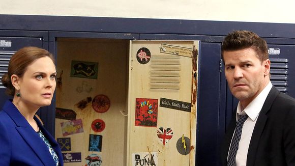 Bones saison 10 : Emily Deschanel se confie sur la grossesse de Brennan