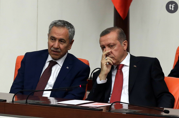 Bulent Arinc, à gauche, en compagnie du président turc Recep Tayyip Erdogan.