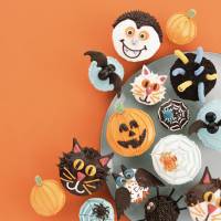 Halloween 2015 : la recette des cupcakes fantômes (vidéo)