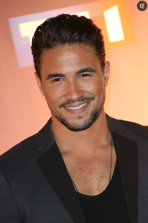  Olivier Dion - Photocall Danse avec les stars 6 devant TF1 à Boulogne-Billancourt, le 7 octobre 2015. 