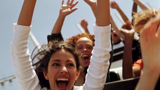 Montagnes russes, films d'horreur... Pourquoi se faire peur est bon pour nous