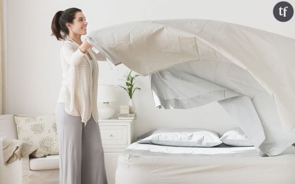 Voici une astuce toute simple pour mettre une housse de couette en moins d'une minute!