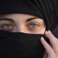 Survivre à Daech : le terrifiant témoignage d'une ancienne esclave sexuelle