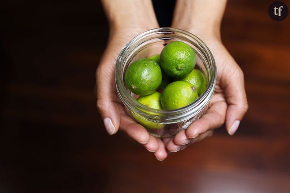 Le citron vert, astuce naturelle pour remplacer le déodorant