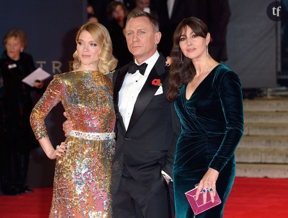 Daniel Craig entouré de Léa Seydoux et Monica Bellucci