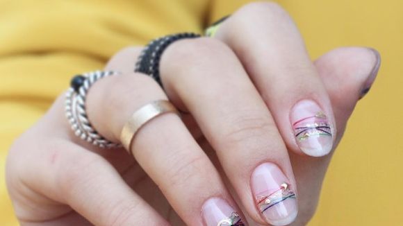 Le bracelet nail, la tendance vernis qui sent bon l'été