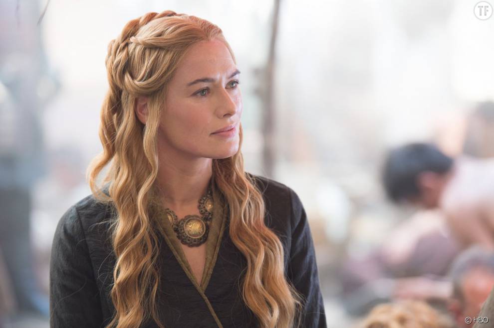 On rêve de pouvoir réaliser cette longue coiffure tressée portée par l&#039;impitoyable Cersei Lannister.