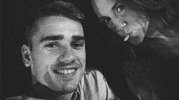 Antoine Griezmann : jeune papa heureux avec sa compagne Erika (photos)