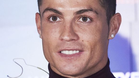 Cristiano Ronaldo en couple ? sa nouvelle conquête sexy agite le web (photos)