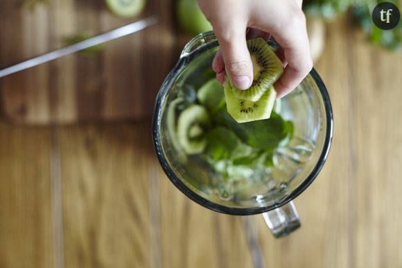 Comment bien manger un kiwi