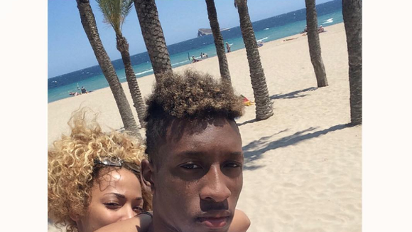 Kingsley Coman : fou amoureux de sa compagne Sephora (photos)