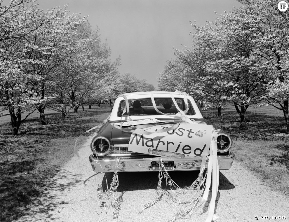 Nouveaux mariés dans les années années 50