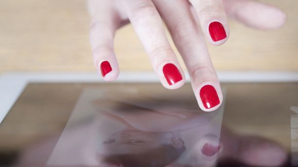 Créer son vernis à ongles sur-mesure, c'est maintenant possible