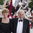 Michel Rocard et sa femme Sylvie Rocard - Dîner d'état en l'honneur de la reine d'Angleterre donné par le président français au palais de l'Elysée à Paris, le 6 juin 2014, pendant la visite d'état de la reine après les commémorations du 70ème anniversaire du débarquement.