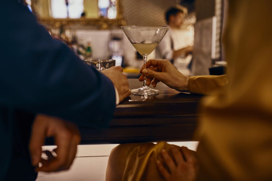 Un bar de Rennes imagine un cocktail fictif pour venir en aide aux victimes de harcèlement