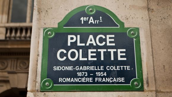 Pourquoi les prénoms des femmes illustres seront ajoutés aux plaques de rues à Paris