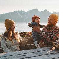 En Finlande, un congé de paternité et de maternité de 7 mois chacun