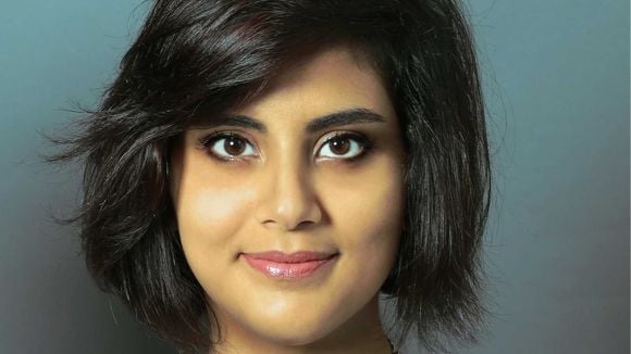 La militante saoudienne féministe Loujain al-Hathloul jugée devant un tribunal anti-terroriste