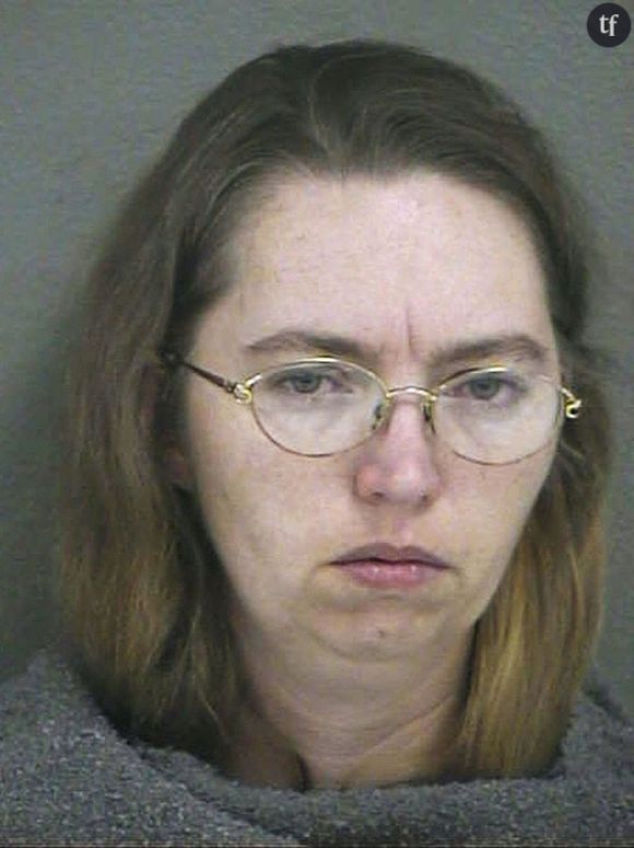 Lisa Montgomery, vue ici après son arrestation pour le meurtre d'une femme enceinte en 2004, a été exécutée par injection létale mercredi 13 janvier 2021 au pénitencier américain de Terre Haute, Indiana.