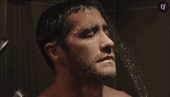 Jake Gyllenhaal sous la douche dans "Demolition"