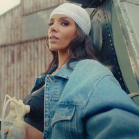 Shy'm célèbre l'allaitement dans son clip "Tadada Tututu"