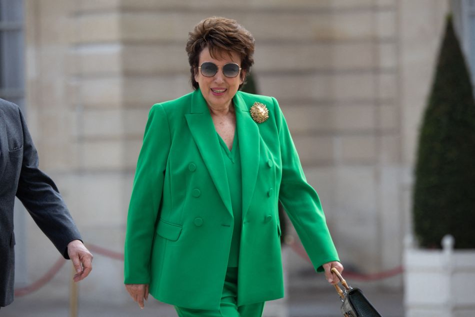 Roselyne Bachelot en talleur vert à l'Elysée pour l'investiture d'Emmanuel Macron le 7 mai 2022