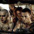 Mad Max : Fury Road - Charlize Theron, Nicholas Hoult, Riley Keough