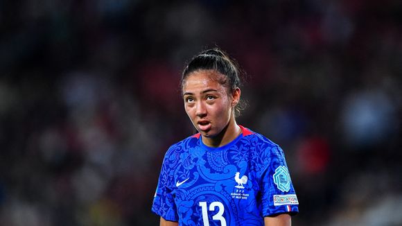 Les larmes des Bleues après leur défaite en demi-finale de l'Euro