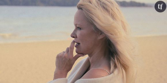 "Pamela Anderson : a love story" : loin de Malibu, l'enfer des violences patriarcales