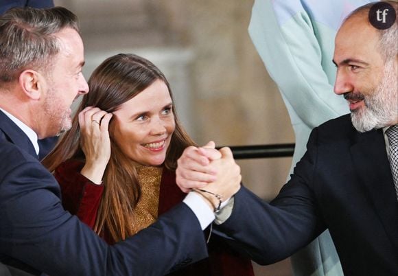 En France, où les femmes gagnent 85 centimes pour chaque euro que les hommes gagnent, les inégalités salariales représenteraient carrément un motif de démission légitime pour... trois quarts des femmes. C'est ce qu'a démontré une étude de l'ADP Research Institute, menée auprès de plus de 32 000 actifs dans 17 pays.
Luxembourg's Prime Minister Xavier Bettel, Iceland's Prime Minister Katrin Jakobsdottir and Armenia's Prime Minister Nikol Pasjinian attend the Meeting of the European Political Community in Prague, Czech Republic, October 6, 2022. Photo by Sputnik/ABACAPRESS.COM