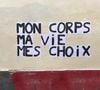 Droit à l'IVG dans la Constitution : on en est où ?