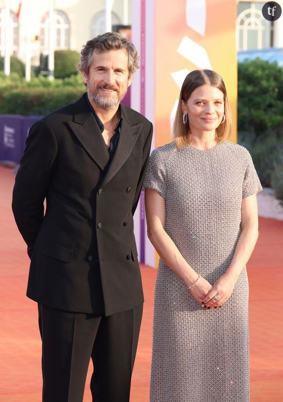 "Je pense que ça fait très longtemps que ça dure, mais pas que dans le cinéma d'ailleurs. Il y a plein d'autres secteurs professionnels"
Guillaume Canet et Mélanie Thierry - Arrivées à la cérémonie de clôture et la projection du film Joika lors de la 49ème édition du festival du film américain de Deauville le 9 septembre 2023. © Denis Guignebourg / Bestimage 