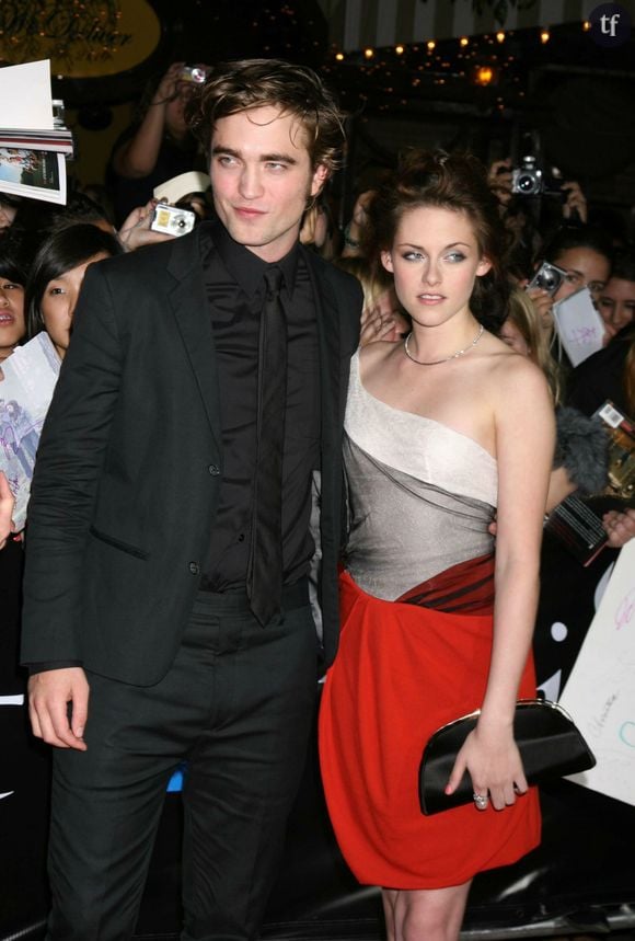 Robert Pattinson et Kristen Stewart à la première de "Twilight" à Los Angles le 17 novembre 2008.